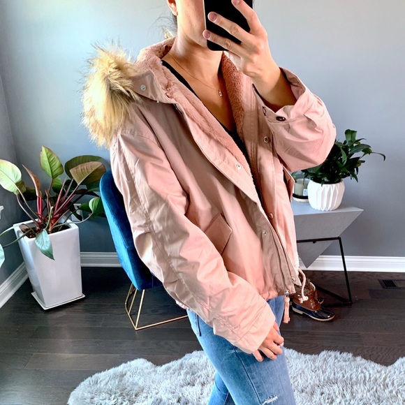 🏷Montana Fur Parka Coat Blush - Picture 2 of 6